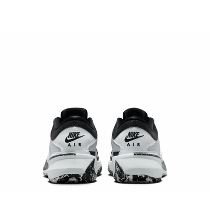 Кросівки унісекс Nike Zoom Freak 5 White/Black DX4985-101