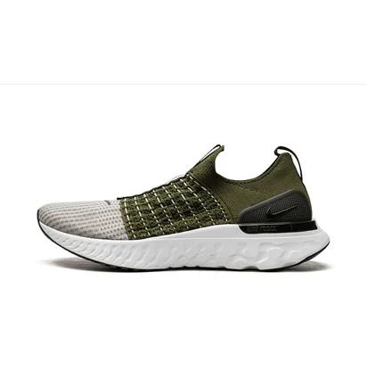 Кросівки чоловічі Nike React Phantom Run Flyknit 2 Olive DX2311-300