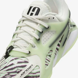 Кроссовки женские Air Jordan Heir Green FZ2471-100
