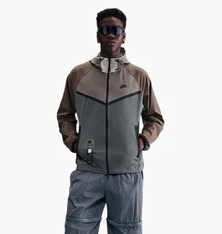 Ветровка мужская Nike Tech Grey/Brown IB8956-289