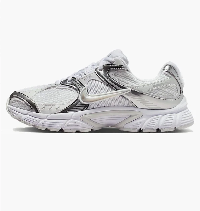Кроссовки женские Nike V5 Rnr White HQ7901-112