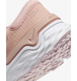 Кроссовки женские Nike Renew Run 4 Beige DR2682-600