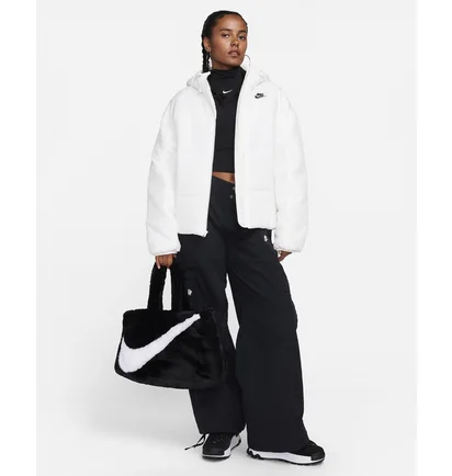 Куртка жіноча Nike Sportswear Classic Puffer Therma-Fit Loose Hooded Jacket White FB7672-133