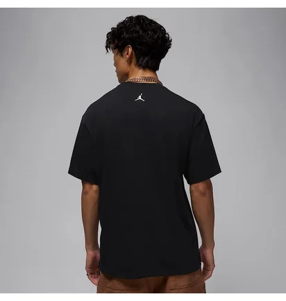Футболка мужская Air Jordan MenS Comic T- Shirt Black IF0784-010