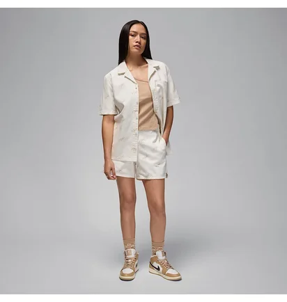 Шорты женские Air Jordan Wvn Aop Short Beige FN5689-133