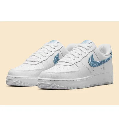 Кросівки жіночі Nike Air Force 1 07 Essential White DH4406-100