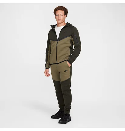 Спортивний костюм чоловічий Nike Tech Fleece Multi HV0949-355__HV0959-355