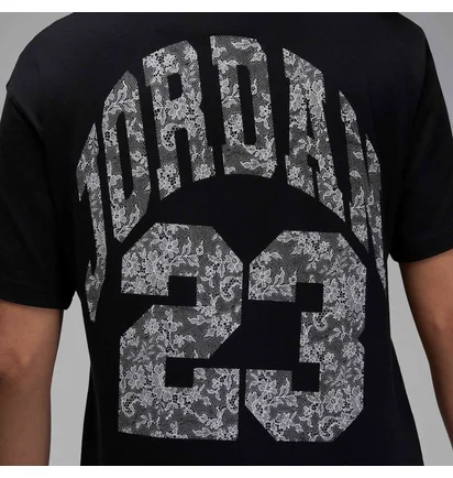 Футболка женская Air Jordan Brooklyn Black HV0198-010