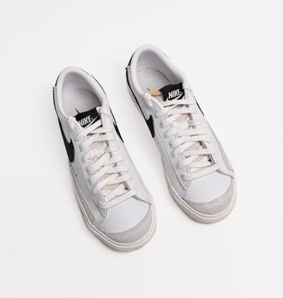 Кросівки жіночі Nike Blazer Low '77 White DC4769-102