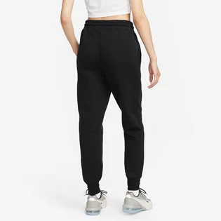 Спортивный костюм женский Nike Sportswear Tech Fleece Black FB8338-010__FB8330-010