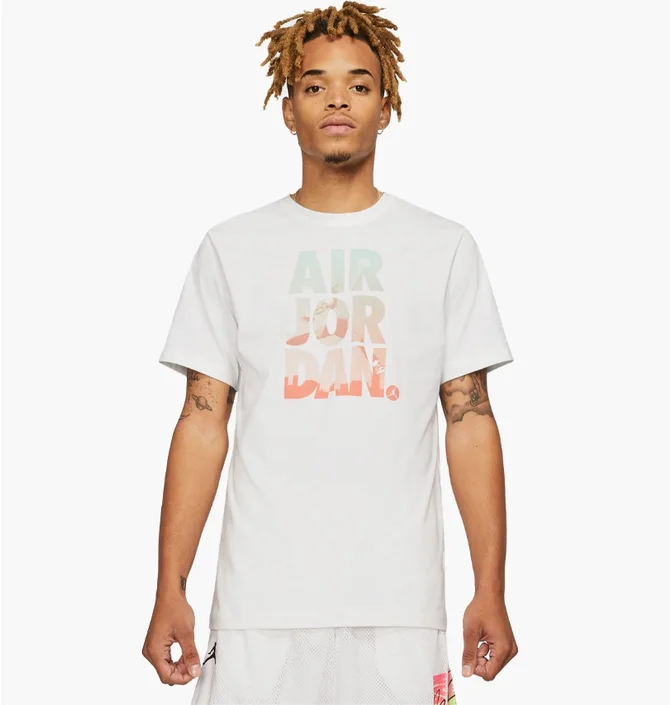 Футболка чоловіча Air Jordan Jumpman Classics Graphic Tee White DC9354-100