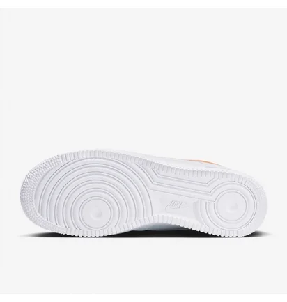 Кроссовки мужские Nike Sportswear Air Force 1 07 White FJ4228-100
