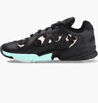 Кроссовки мужские Adidas Yung1 Black FV6448