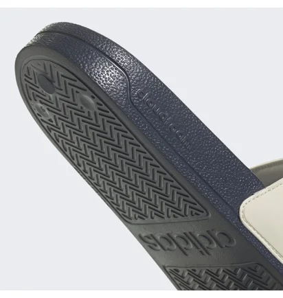 Тапочки унисекс Adidas Adilette Shower Slides Black/Yellow Gw8748