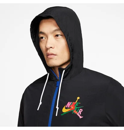 Вітровка чоловіча Air Jordan Classic Windwear Jacket Grey/Black CT9368-011
