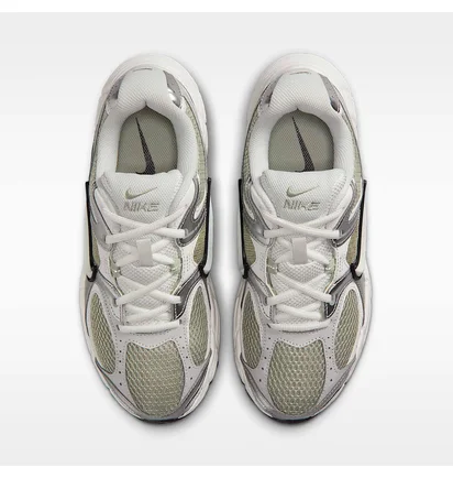 Кросівки жіночі Nike V5 Rnr Grey HQ7901-301