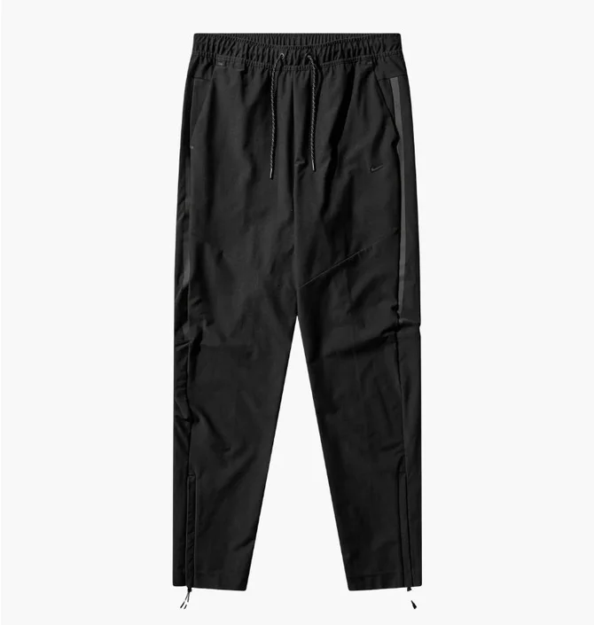 Штани чоловічі Nike Sportswear Black IF1404-010