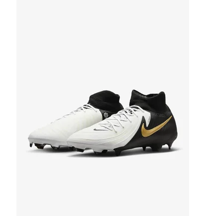 Бутси унісекс Nike Phantom Luna 2 Pro Beige/Black FJ2575-100