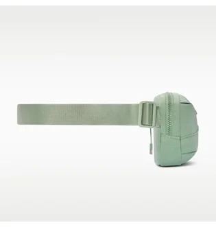 Сумка женская Nike Aura Waistpack Green HM6120-008