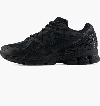 Кроссовки мужские New Balance 1906U Black M1906NJ