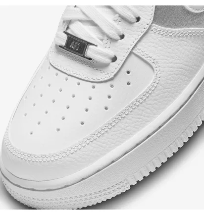 Кросівки жіночі Nike Air Force 1 Low 07 White Metallic Silver White Dd8959-104