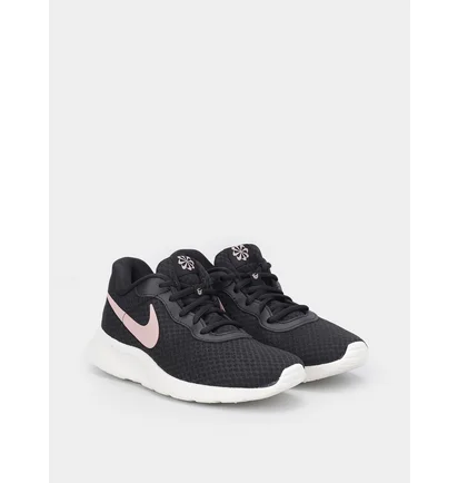 Кроссовки женские Nike Tanjun Flyease Black DV7786-002