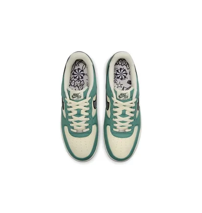 Кросівки чоловічі Nike Air Force 1 07 Lv8 Green/Yellow FQ8713-100
