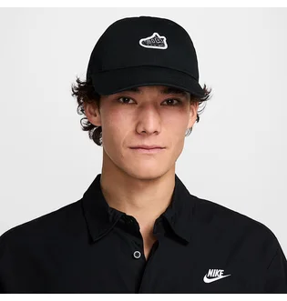 Кепка унисекс Nike Club Unstructured Patch Black HF0867-010