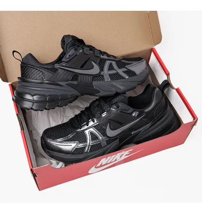 Кроссовки мужские Nike V2K Run Black HJ4497-001