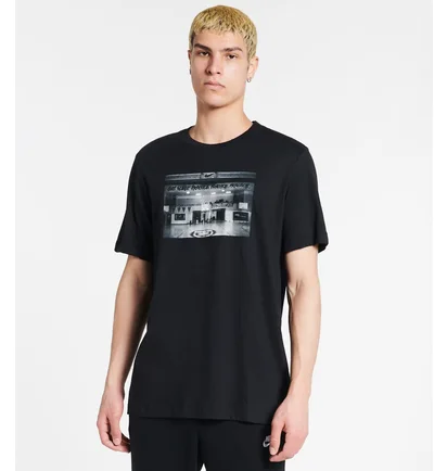 Футболка чоловіча Nike Photo Tee Black Dn3041-010