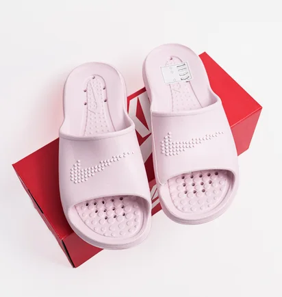 Тапочки жіночі Nike Victori One Shwer Slide Pink CZ7836-600