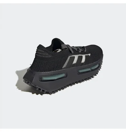 Кросівки жіночі Adidas Nmd S1 Shoes Black Hp5523