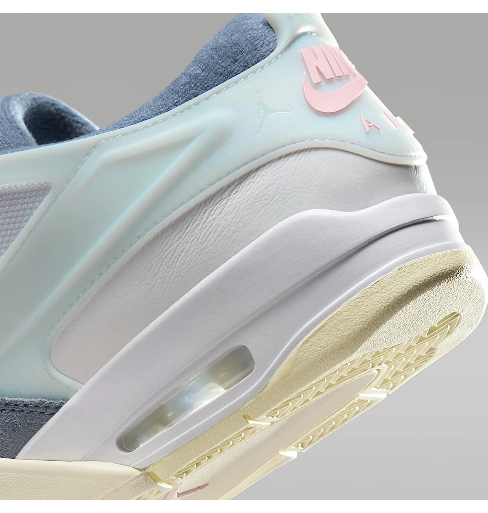 ᐉ Кроссовки мужские Air Jordan 4 Rm Light Blue FQ7939-101