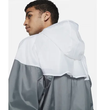 Вітровка чоловіча Nike Sportswear Windrunner Grey/White DA0001-084