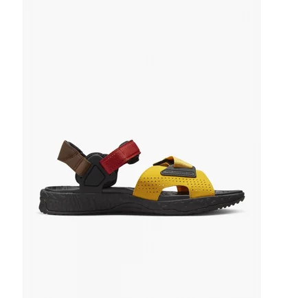 Сандали унисекс Nike Air Deschutz Yellow/Red Do8951-700