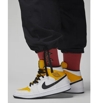 Штаны женские Air Jordan Chicago WomenS Pants (Plus Size) Black DX3928-010