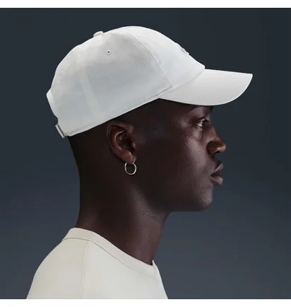 Кепка унісекс Nike Unstructured Cortez Patch Cap White HJ7124-100