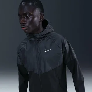 Ветровка мужская Nike Miler Black HV2669-010