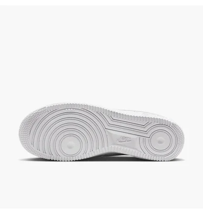 Кросівки жіночі Nike Air Force 1 07 White IB7167-103