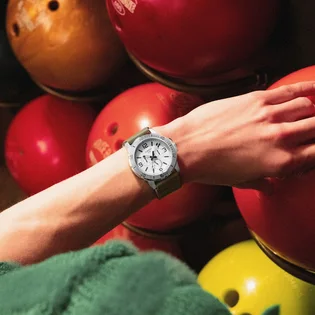 Часы мужские Casio MTP-VD300-3B