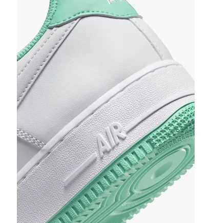Кросівки чоловічі Nike Air Force 1 07 White Dh7561-107