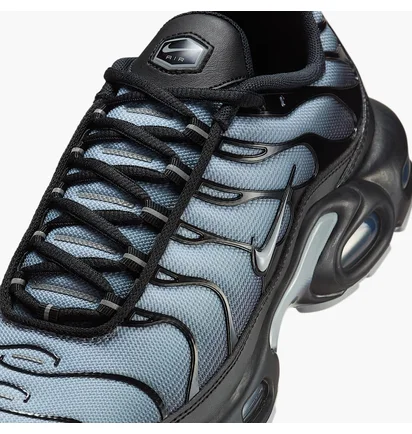 Кроссовки женские Nike Air Max Plus S E WomenS Shoes Black IO0657-001