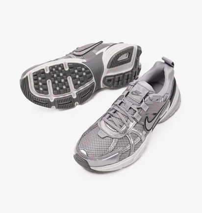 Кроссовки женские Nike V2K Run Grey FD0736-008