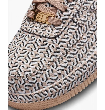 Кросівки жіночі Nike Air Force 1 Lx Shoes Brown DZ2789-200