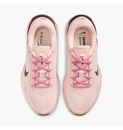 Кроссовки женские Nike Journey Run Peach FJ7765-800