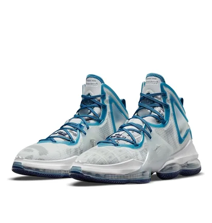 Кроссовки унисекс Nike Lebron Xix "Space Jam" White/Blue DC9338-100