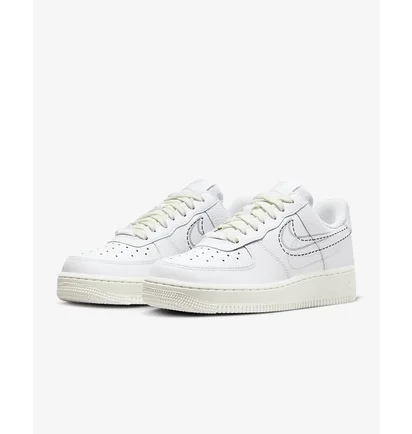Кросівки жіночі Nike Air Force 1 07 White FV0951-100