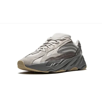 Кроссовки мужские Adidas Yeezy Boost 700 V2 Grey FU7914