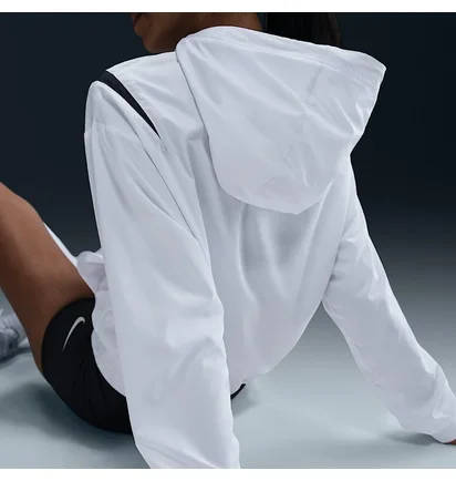 Ветровка женская Nike Clssc Wvn Uv Fz Logo Jkt White HM8971-100