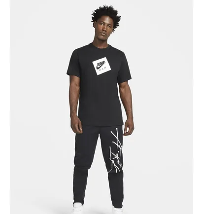 Футболка чоловіча Air Jordan Jumpman Box Men’S Short-Sleeve T-Shirt Black DD0963-010